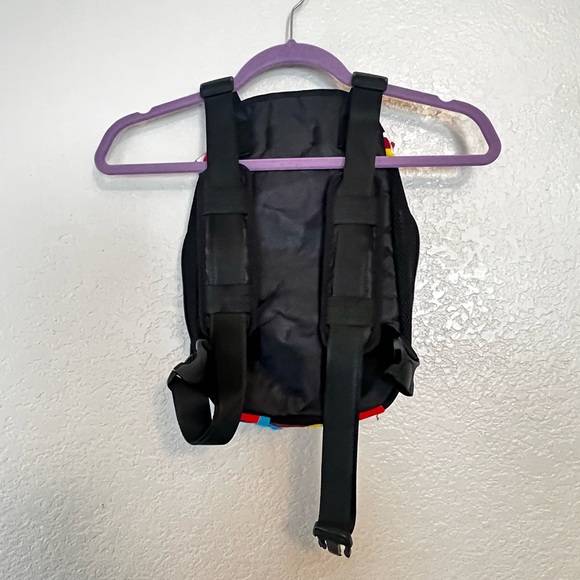 Small Dog Front Carry - Handsfree - Picture 7 of 12